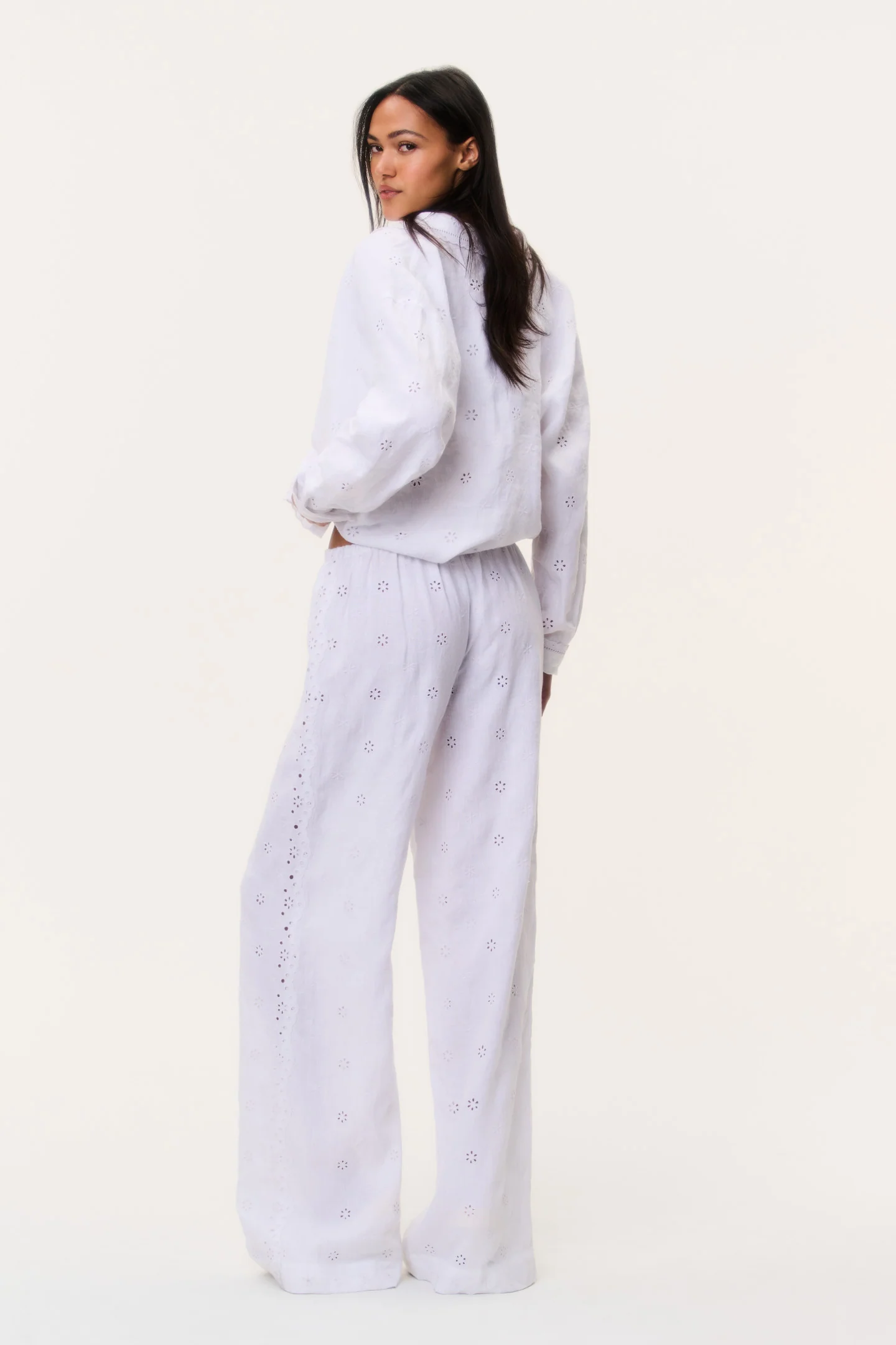 Cinna Eyelet Linen Pant - Image 4