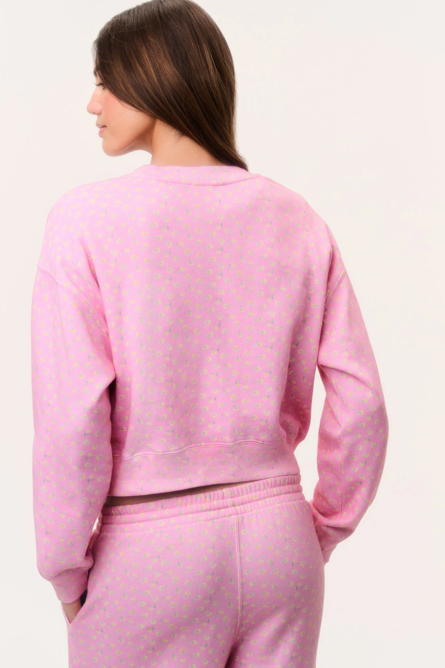 Emparo Cropped Ditsy Floral Pullover - Image 9