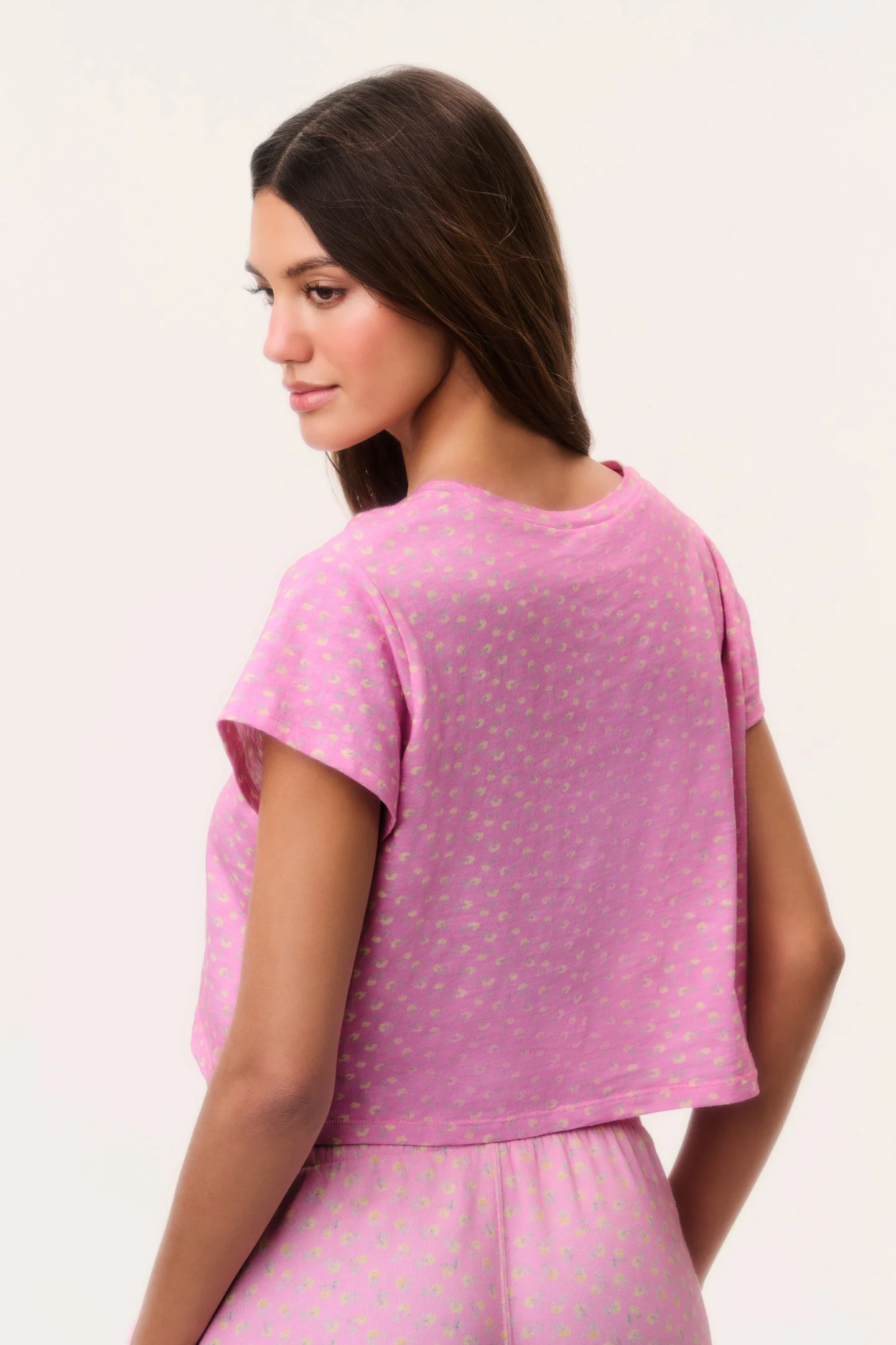 Rubin Ditsy Floral Cropped Tee - Image 11