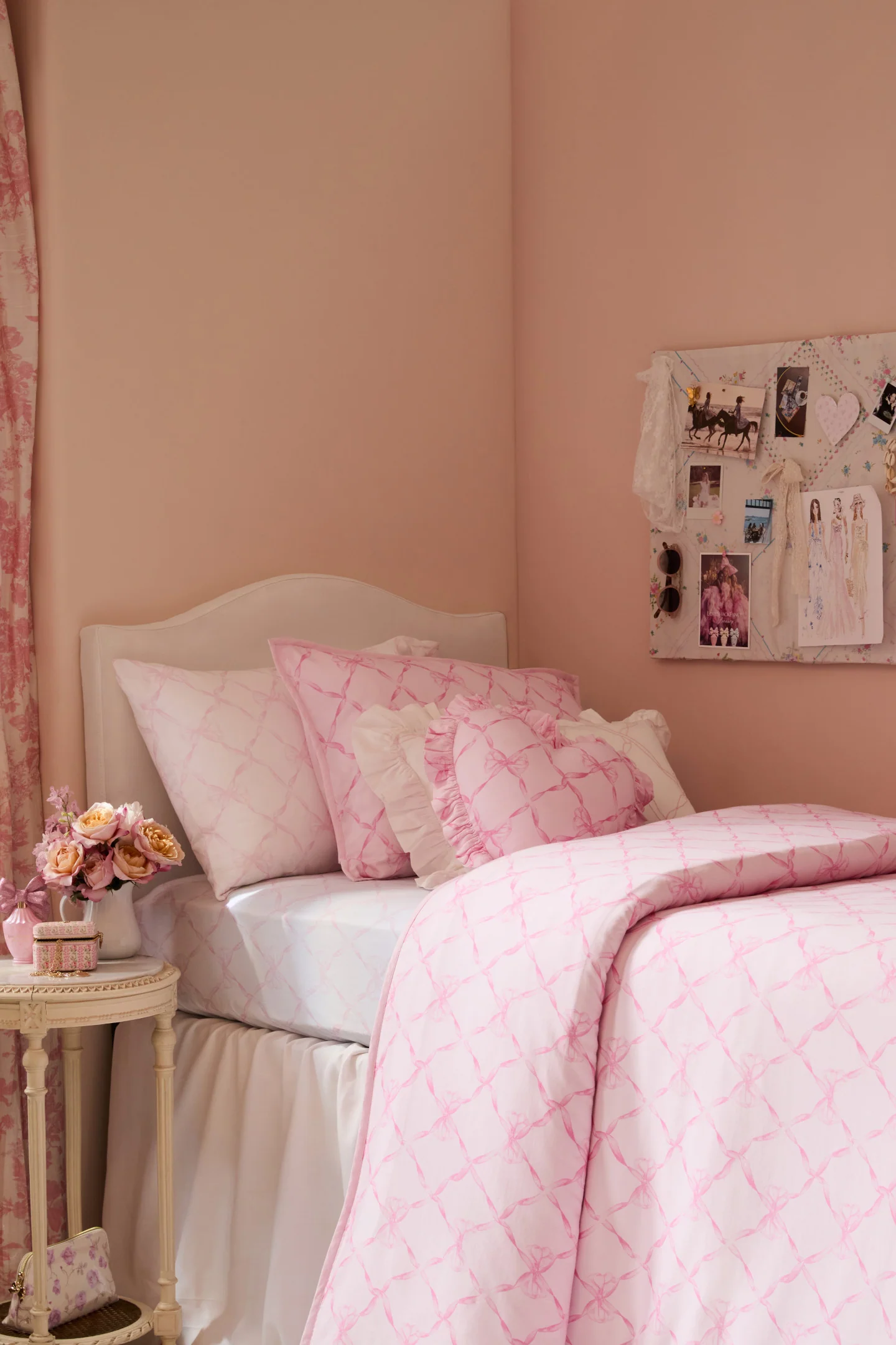 Sweetheart Printed Duvet Cover + Sham Set - Image 2