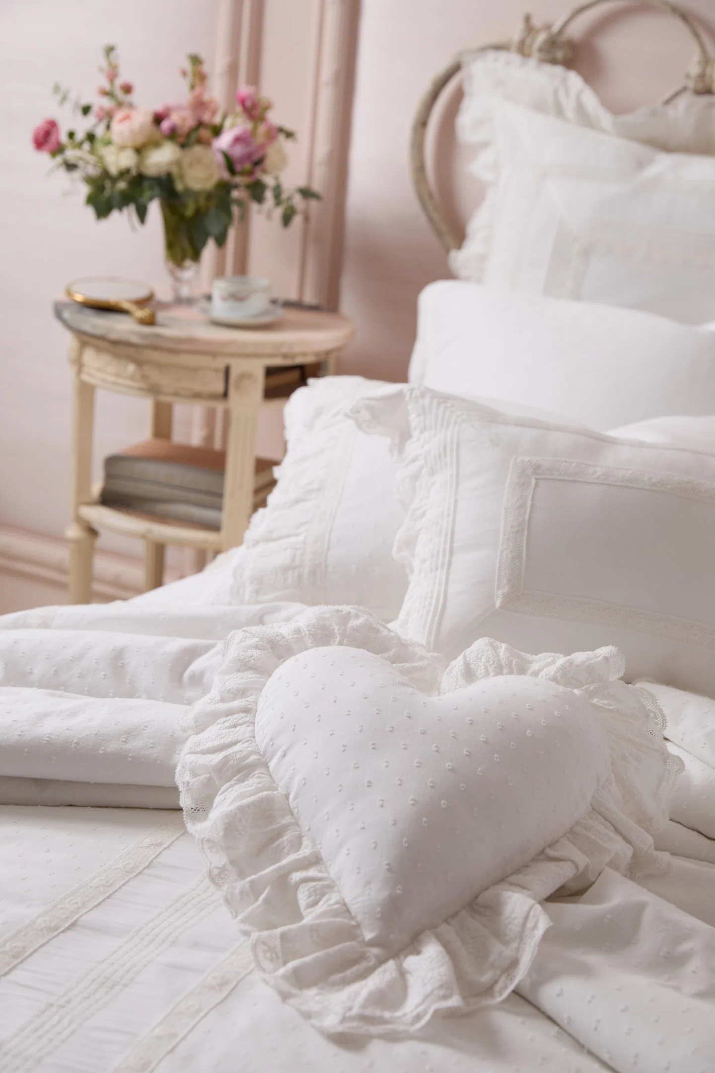 Victorian Accent Pillow - Image 2