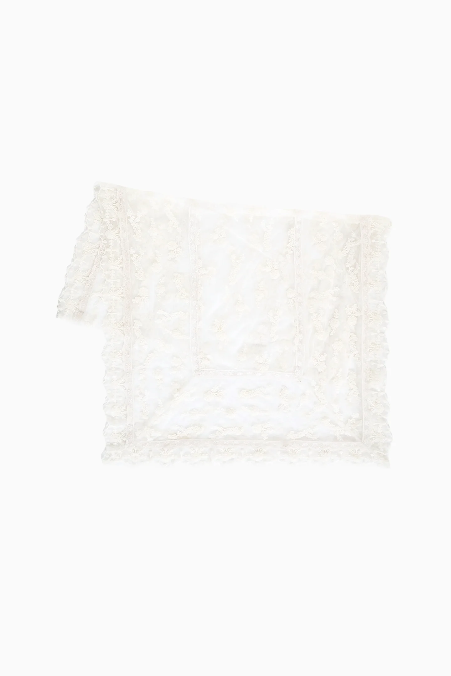 Victorian Table Runner - Image 2